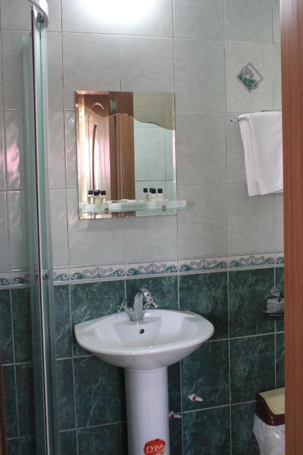 Valiko Hotel Tbilisi ภายนอก รูปภาพ