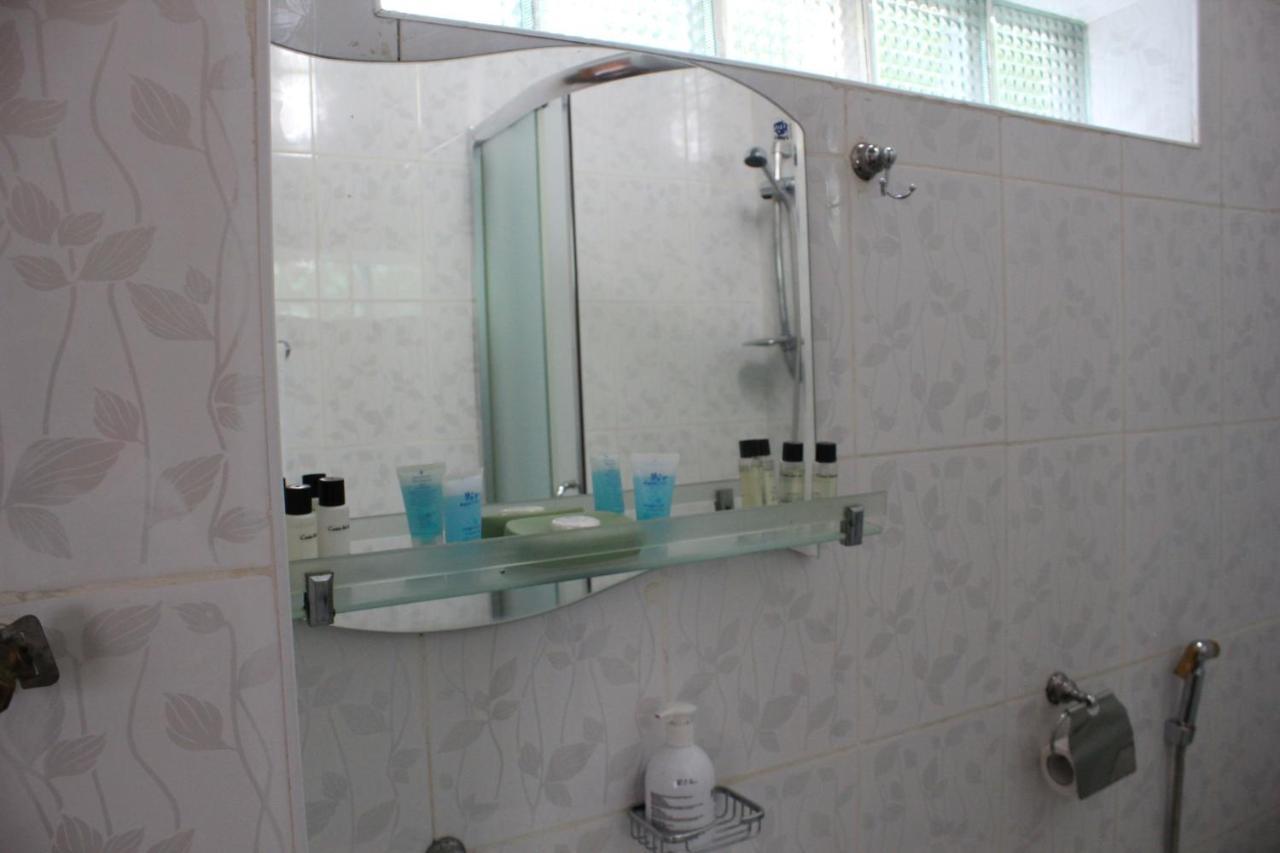 Valiko Hotel Tbilisi ภายนอก รูปภาพ